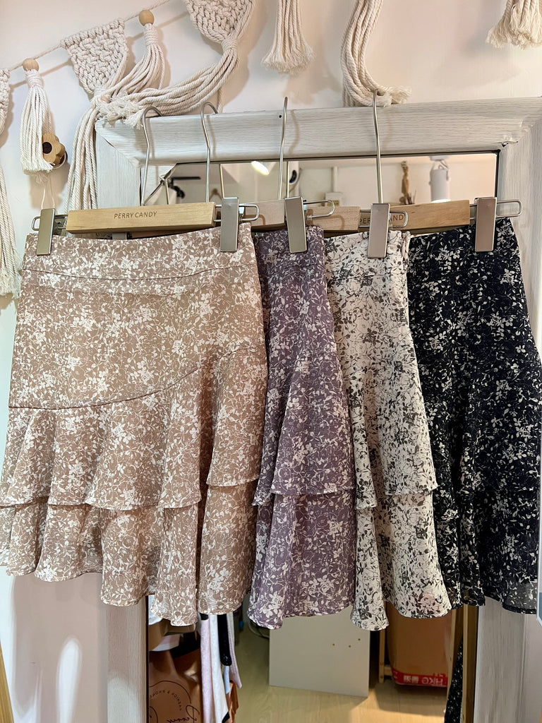 [現貨]初秋Ruffle Floral Skirt B15